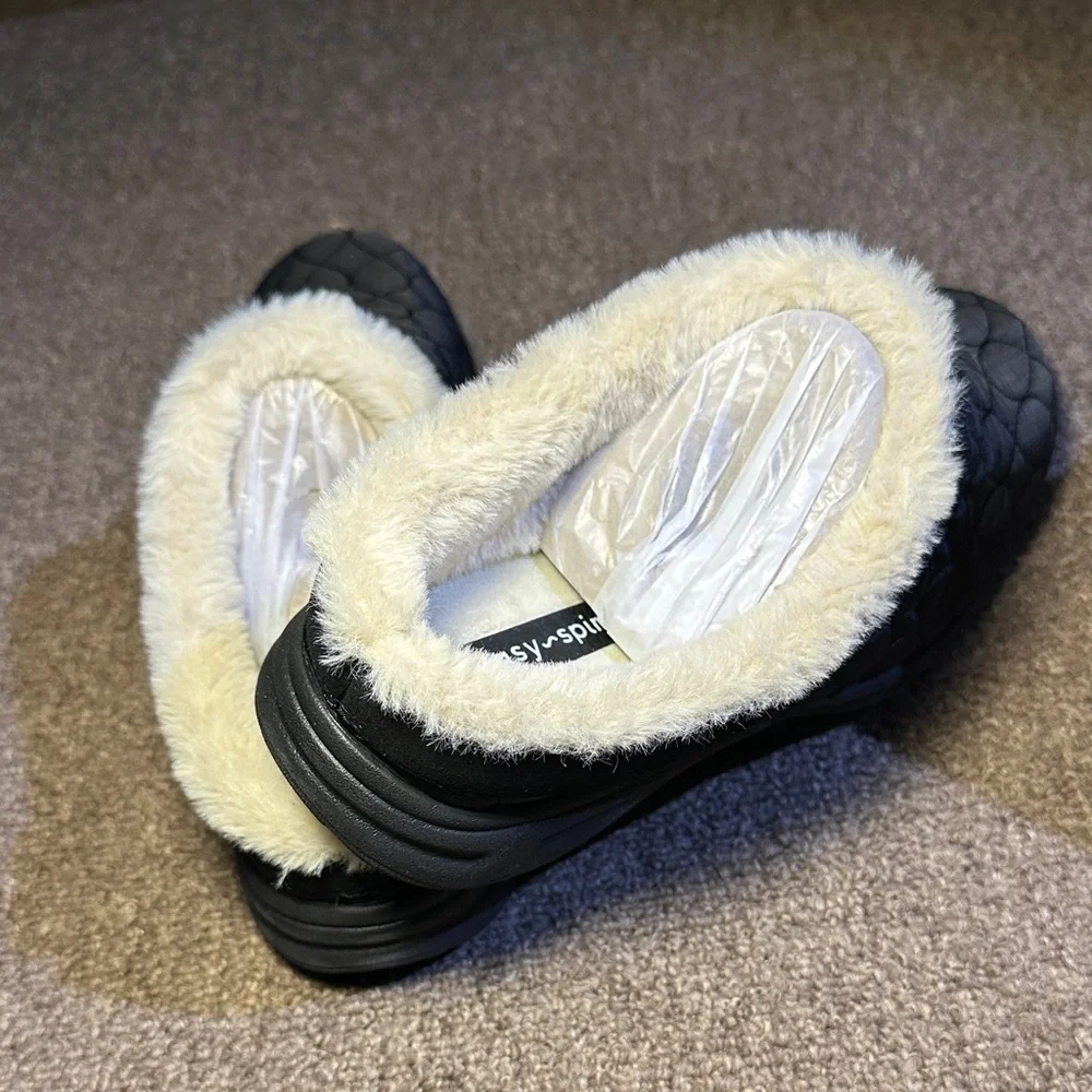 Easy Spirit Black Quilted Slip-On Mule with Cream Lining - Picture 5 of 6